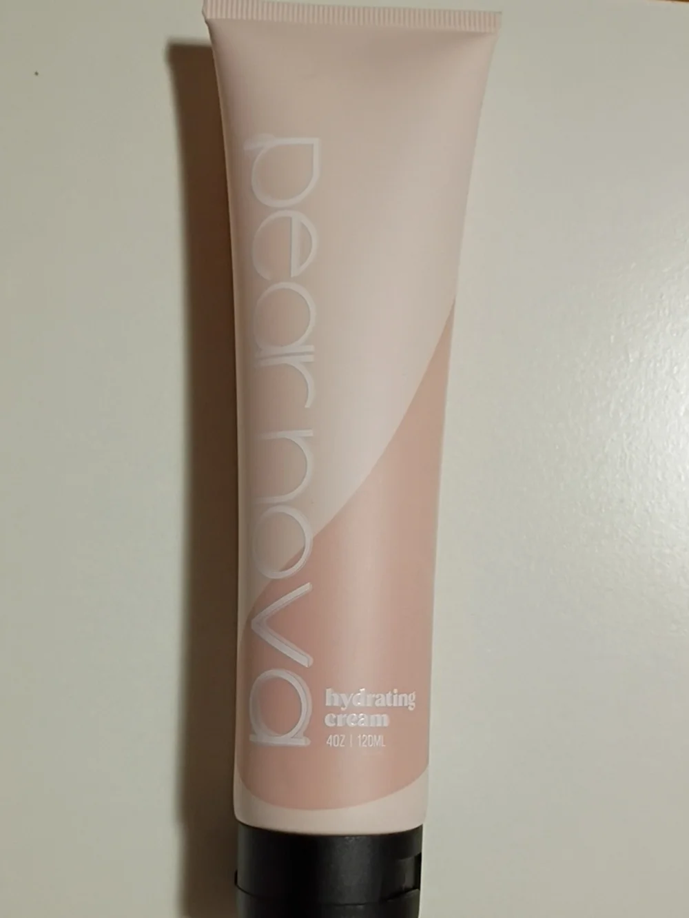 Pear Nova Hydrating Cream